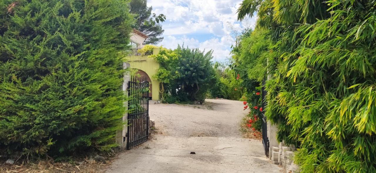 Bambou Entre Mer Et Montagnes Chateauneuf-Grasse Exterior photo